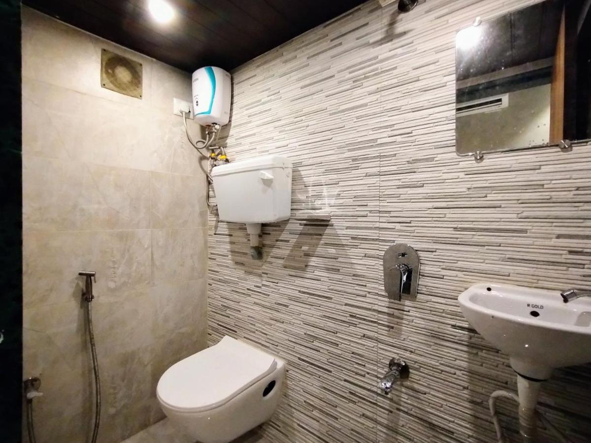 Hotel Eros - Near Airport T2 Bombaj Zewnętrze zdjęcie